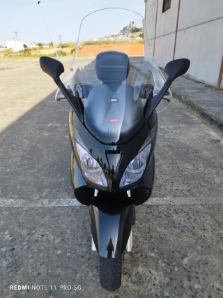 Aprilia Atlantic 300 S  Negra