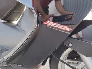 Aprilia Atlantic 300 S  Negra