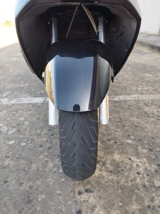 Aprilia Atlantic 300 S  Negra