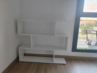 Estantería blanca modular