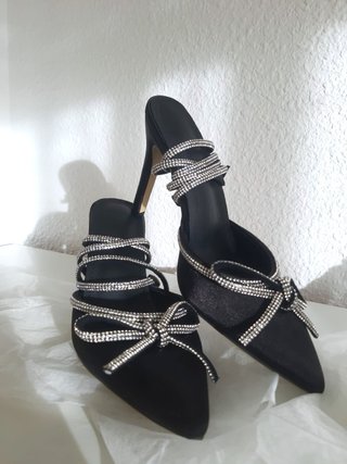 Zapatos de tacón espectaculares. Nuevos sin estren