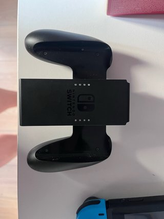 Nintendo Switch + Super Mario Odyssey NUEVA