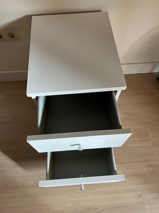 Mesita de noche Ikea Malm blanca