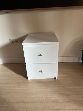 Mesita de noche Ikea Malm blanca