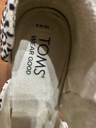 Zapatos TOMS tacón estampado dálmata T.36