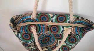 Bolso tipo Desigual