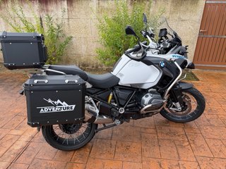 BMW R 1200 GS Adventure con maletas