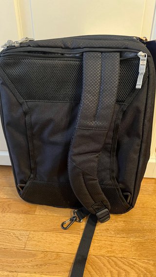 Samsonite Negra Nueva con Etiquetas