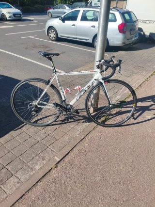 Bicicleta Felt Carretera Shimano 105