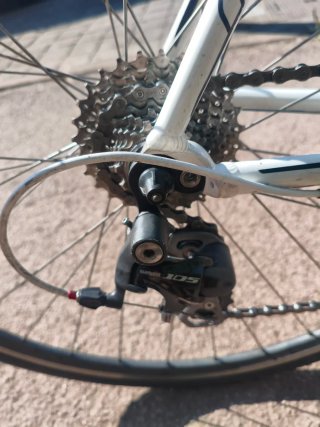 Bicicleta Felt Carretera Shimano 105