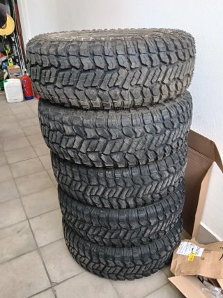 Juego 4 Neumáticos Radar Renegade RT+ 265/75 R16