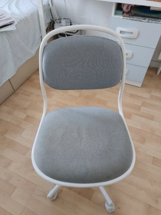 Conjuntos de mesas con sillas