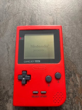 Nintendo Game Boy Pocket Roja