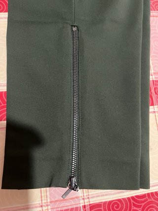 Pantalón pirata Formula Joven verde mujer talla 40