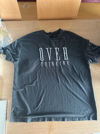 Camiseta oversize SHEIN gris talla XS
