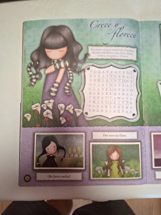 Álbum de Pegatinas Gorjuss Santoro Completo