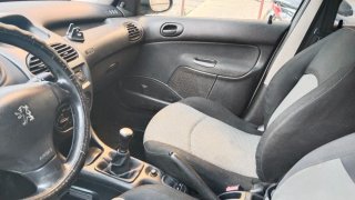 Peugeot 206 2004