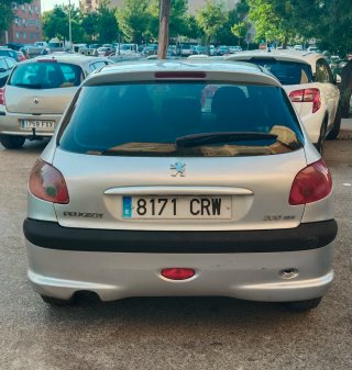 Peugeot 206 2004