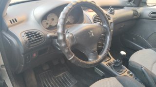 Peugeot 206 2004