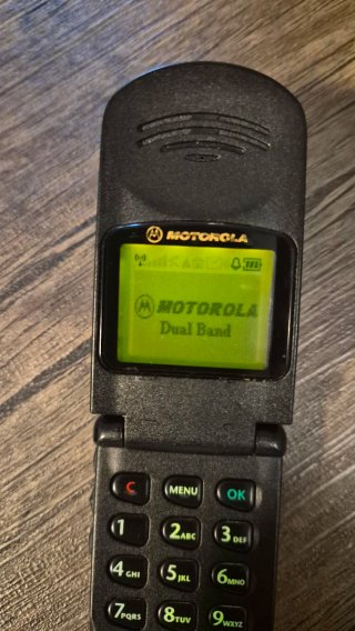 Motorola v3688 Dual Band Nero