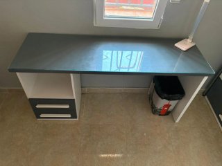 Cama nido con escritorio y estantería