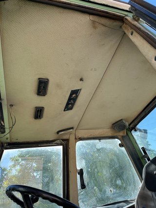 Tractor Deutz DX 6.10 con pala