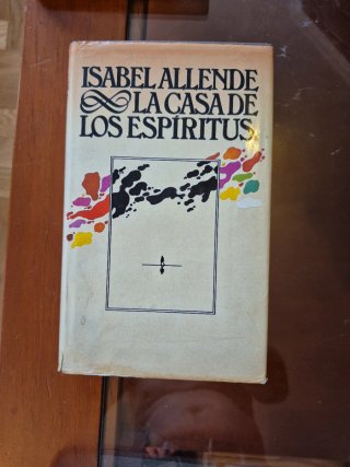 De Amor Y De Sombra. La casa de los espíritus.
