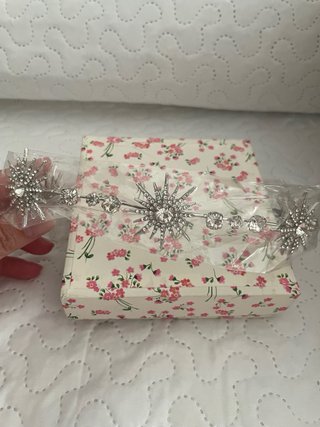 Tiara de novia con estrellas y pedrería