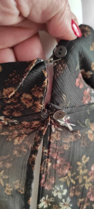 Blusa Zara gasa estampada floral marrón talla M