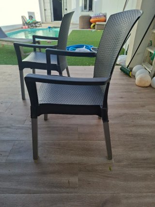 Mesa y 7 Sillas de Jardín Extensibles