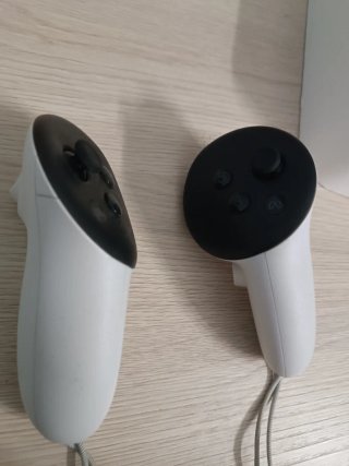 Cuffie VR Meta Quest 3S e Controller