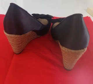 Sandalias cuña Zara marrón chocolate lazo