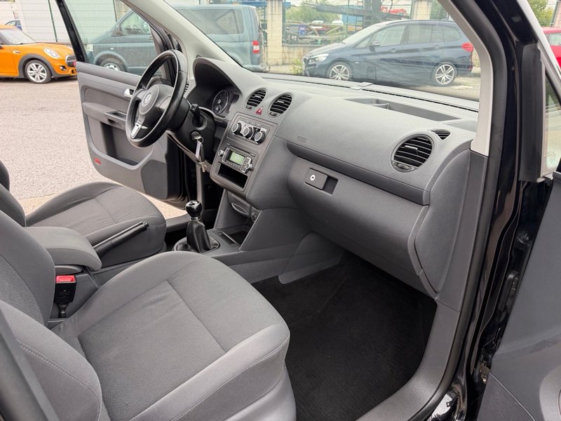 Volkswagen Caddy Maxi 2.0 TDI Comfortline 2012, foto 15