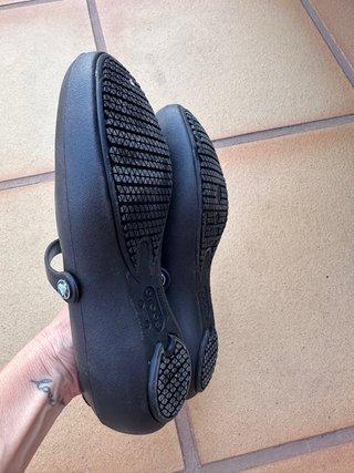 Merceditas Crocs Negras Talla 36