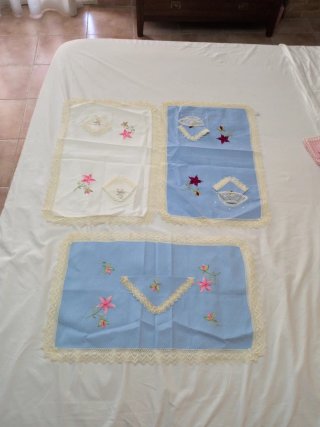Manteles y servilletas bordados a mano