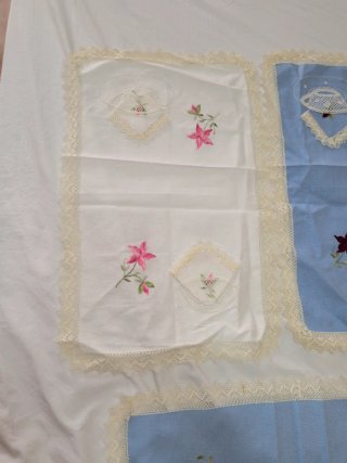 Manteles y servilletas bordados a mano
