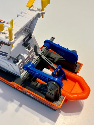 Barco de rescate con sonido
