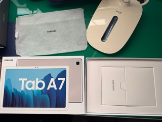 Caja Samsung Galaxy Tab A7.