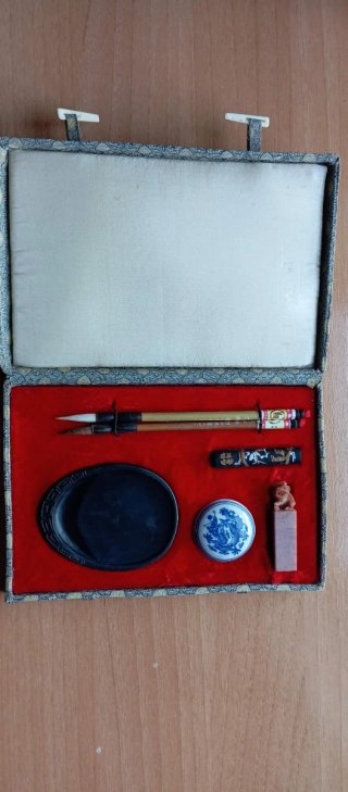 Set escritura china pinceles y sello
