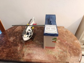 Lote Playmobil Policía Helicóptero y Comisaría
