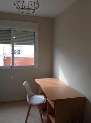 PISO EN ALQUILER