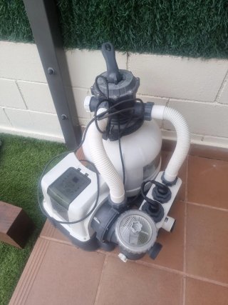 Depuradora Intex Piscina