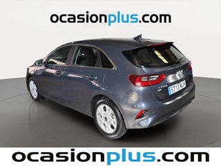 Kia Ceed 1.6 MHEV iMT Drive 100 kW (136 CV)