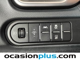 Kia Ceed 1.6 MHEV iMT Drive 100 kW (136 CV)