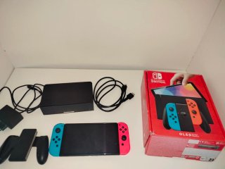 Nintendo Switch OLED - Modello Blu/Rosso