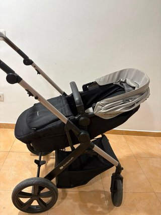 Carrito de bebé Kinderkraft negro y gris 3-1
