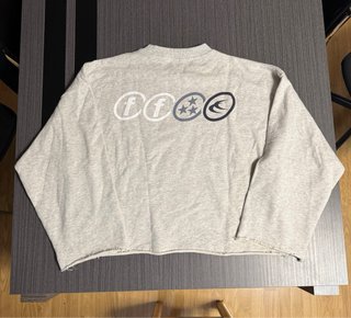 Sudadera Scuffers estilo Crop