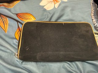 Bimba y Lola Cartera Ante Negro y Piel
