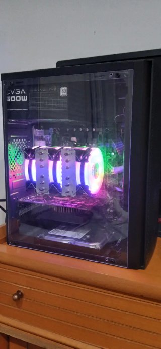 Tacens PC Sobremesa Negro con RGB