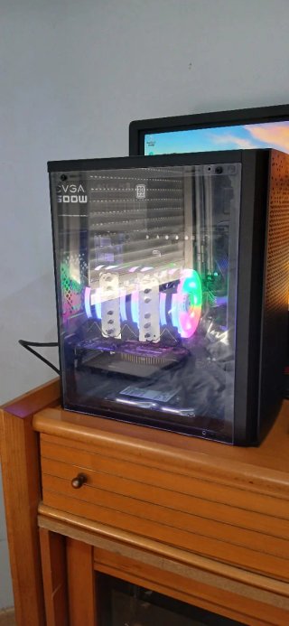 Tacens PC Sobremesa Negro con RGB